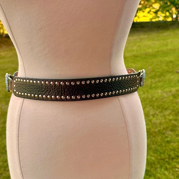 Ariat Women’s Handcrafted Brown Leather Belt Limited Edition Rhinestone Buckle - Picture 7 of 15